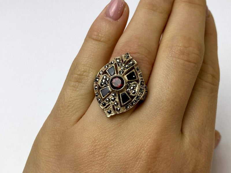 925 Sterling Silver Spessartine, Black Nephrite & Marcasites Ring Size 6.5