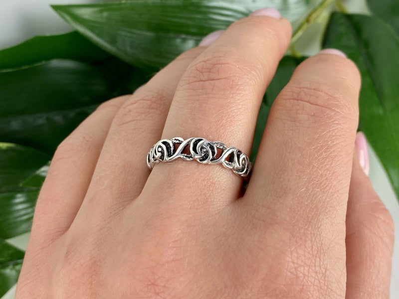 Vintage Sterling Silver Ring Size 10.25
