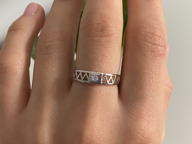 925 Sterling Silver CZ Band Ring Size 8