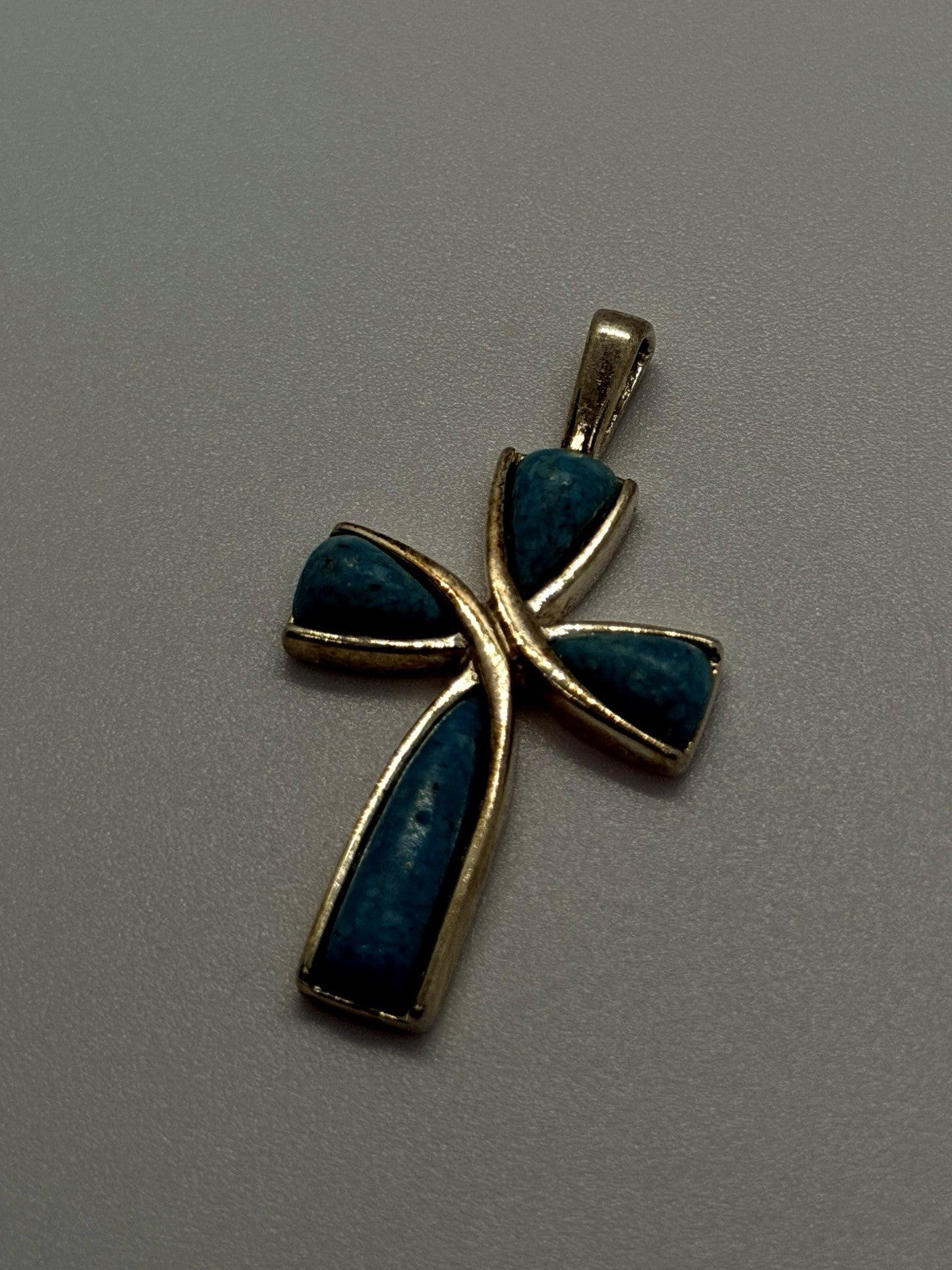 Southwestern Style 925 Sterling Silver Turquoise Inlay Cross Pendant