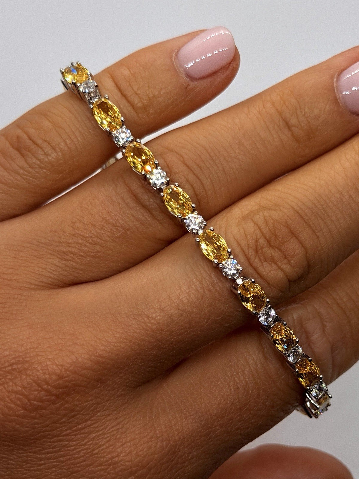 Shiny 925 Sterling Silver Yellow Citrine & Clear Beryl Bracelet Size 7.5