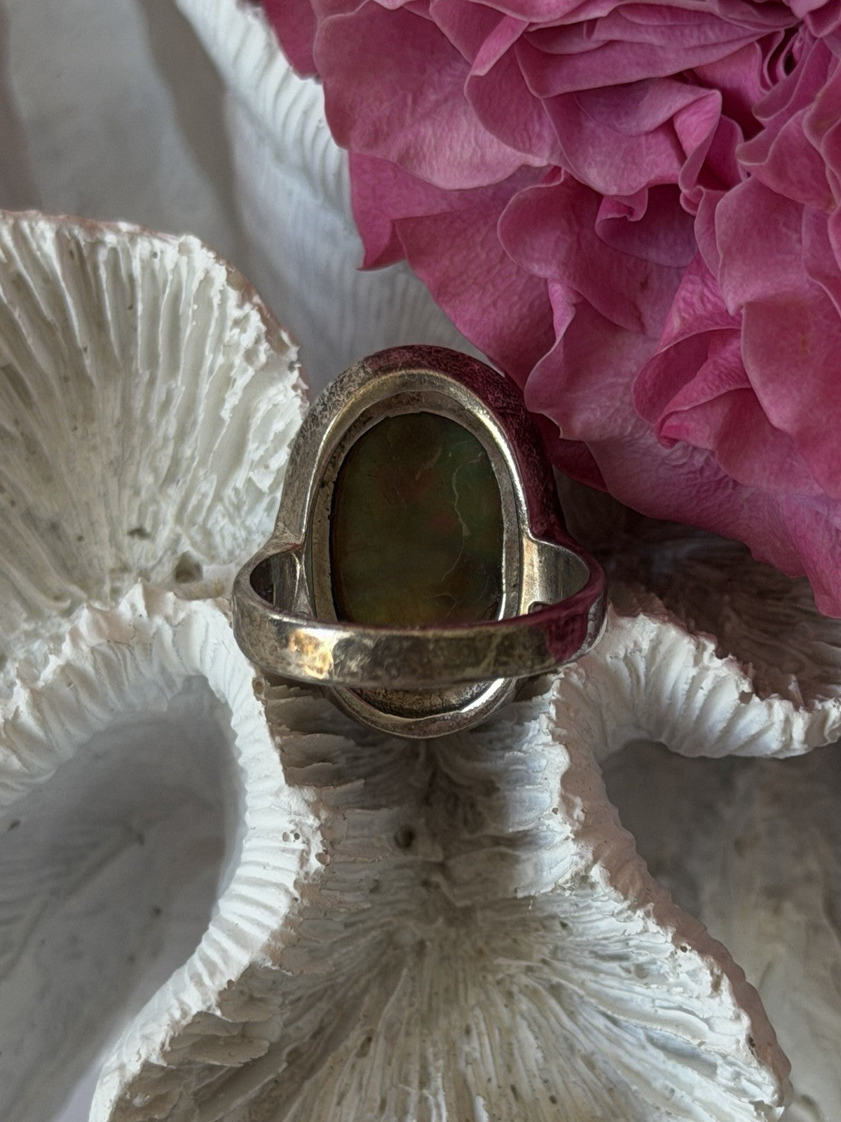 Vintage 925 Sterling Silver Abalone & Marcasite Ring Size 9