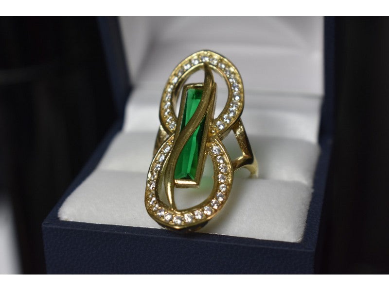 925 Sterling Silver Alpanite & CZ Ring Size 8 Turkey