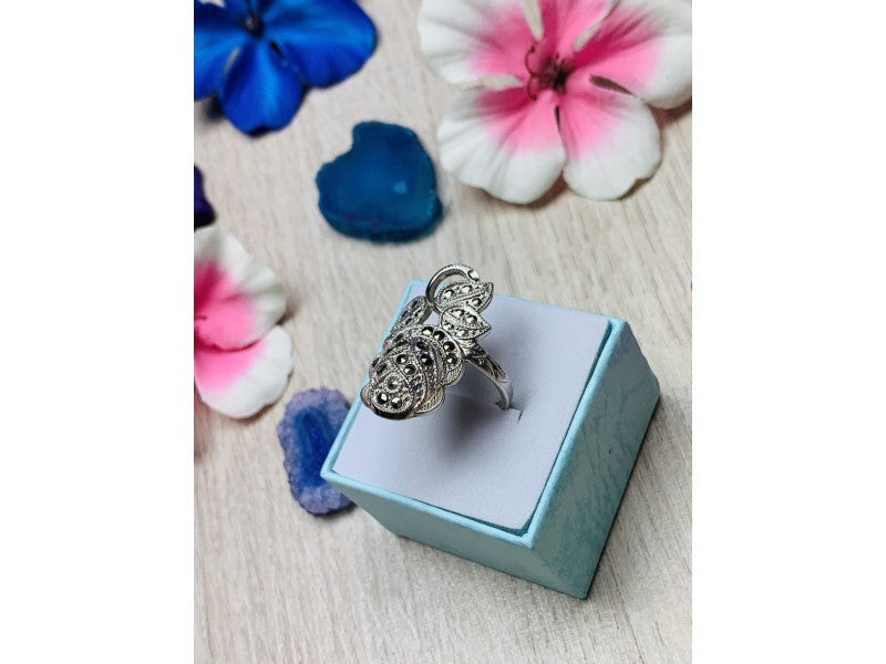 925 Sterling Silver Marcasites Ring Size 7.5