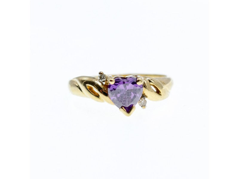 10K Yellow Gold Amethyst & Diamonds Heart Ring Size 6.75