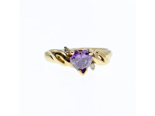 10K Yellow Gold Amethyst & Diamonds Heart Ring Size 6.75