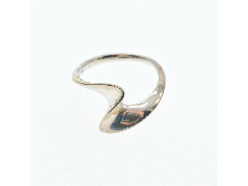 925 Sterling Silver Ring Size 4.5