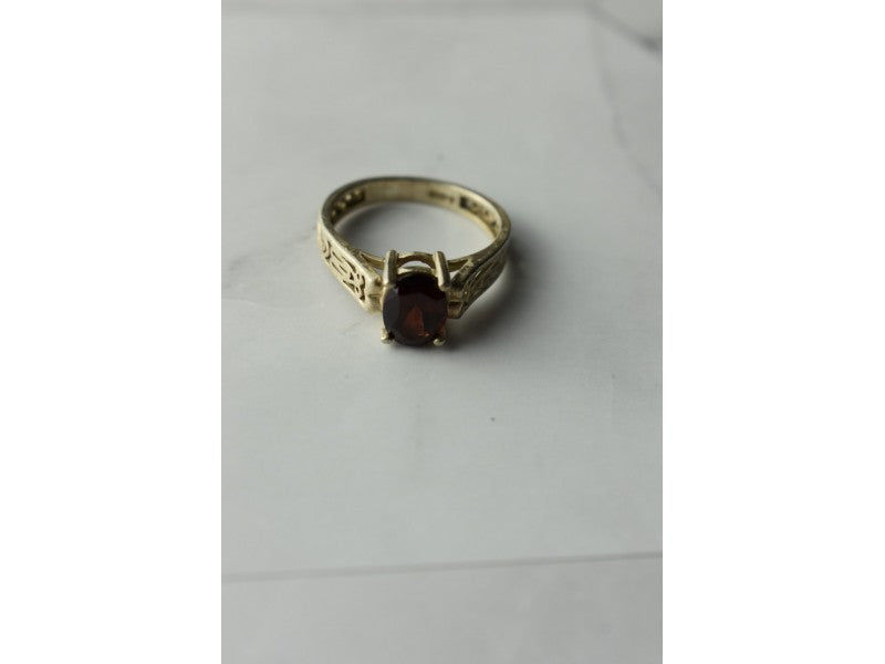 Vintage 925 Sterling Silver Spessartine Ring Size 9