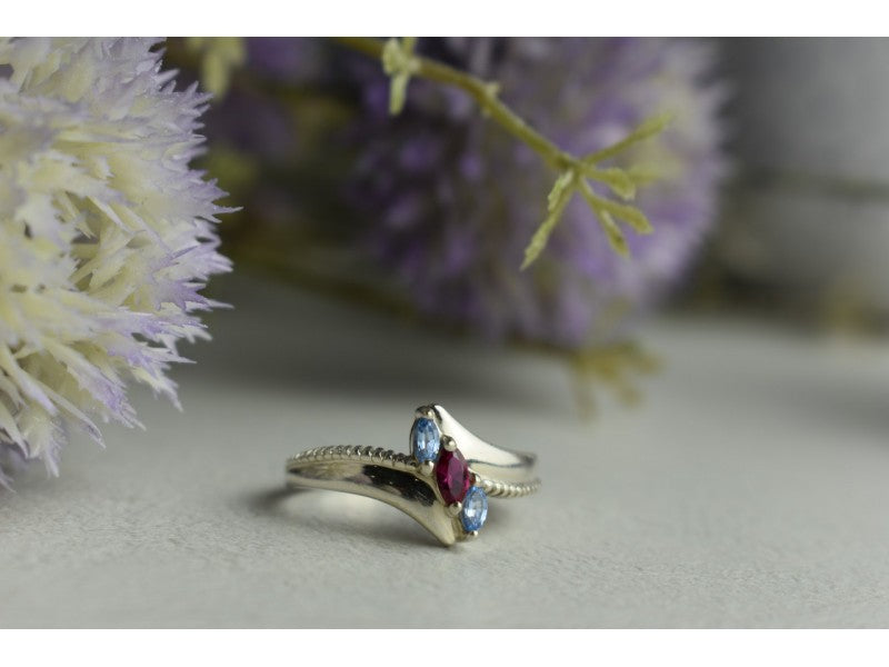 925 Sterling Silver Pink Spinel & Topaz Ring Size 7