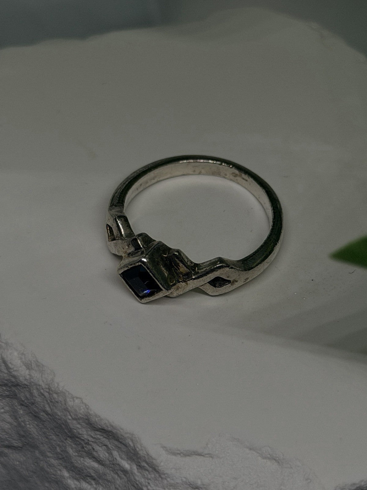 Azure Deco Geometric band 925 Sterling Silver Sapphire Ring Size 6.5