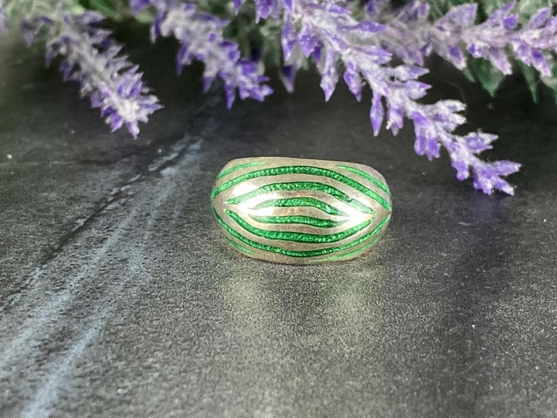 925 Sterling Silver Green Enamel Inserts Ring Size 5.5