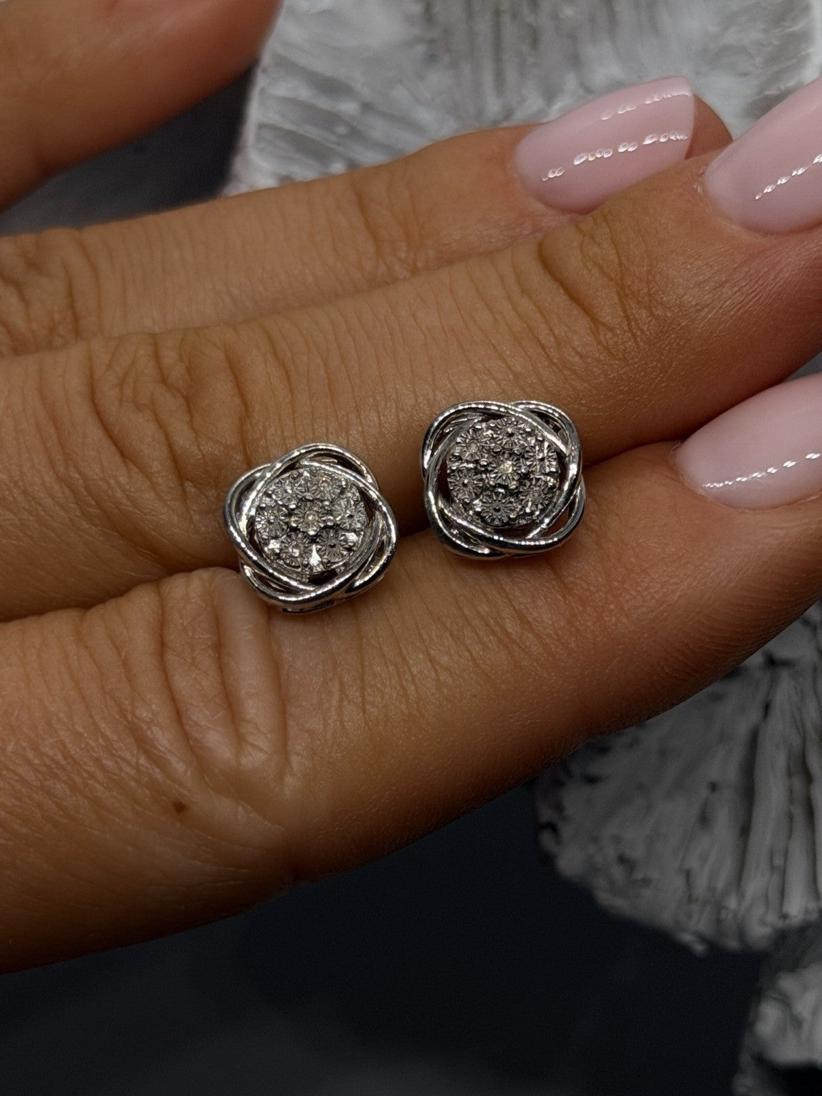 925 Sterling Silver Diamond Cluster Stud Earrings Floral Design