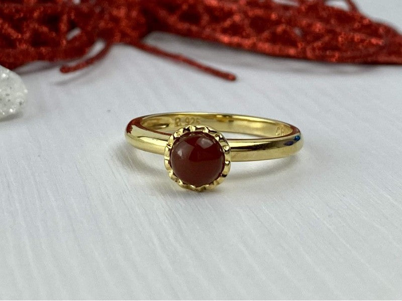 925 Sterling Silver Gold Plated Pyrope Garnet Ring Size 9.5