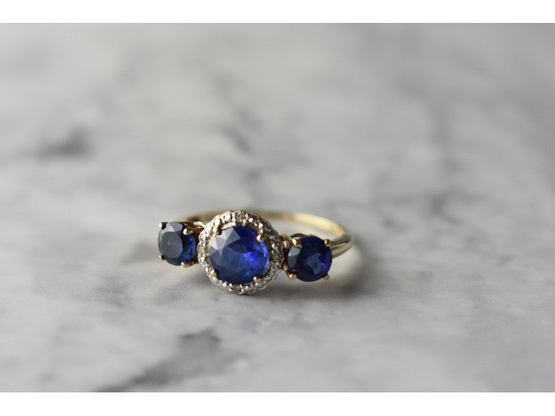 10K Yellow Gold London Blue Topaz & Diamonds Ring Size 6.5