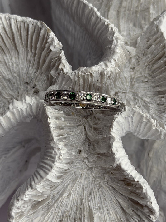 925 Sterling Silver White & Green Cz Band Ring Size 6