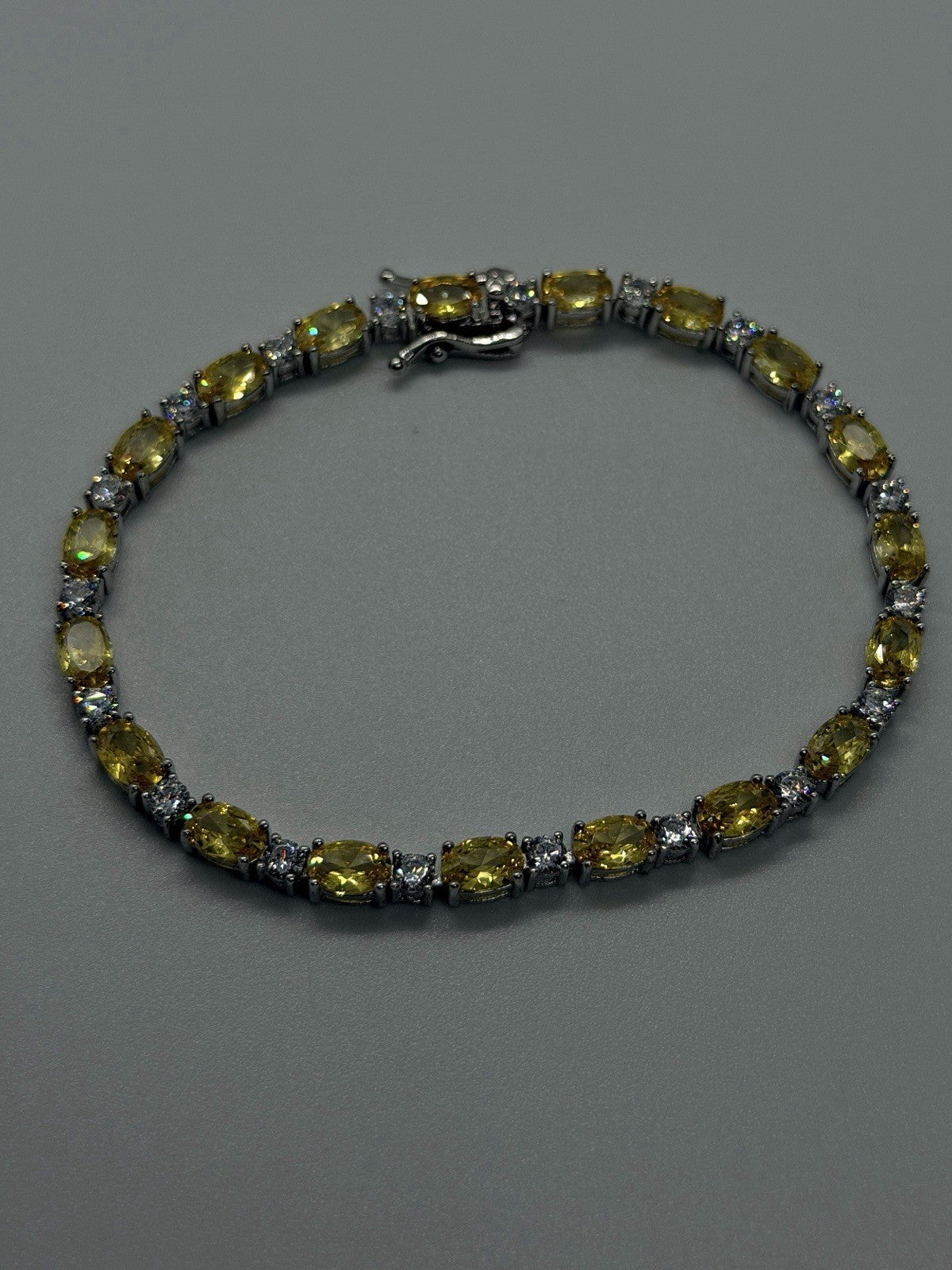Shiny 925 Sterling Silver Yellow Citrine & Clear Beryl Bracelet Size 7.5