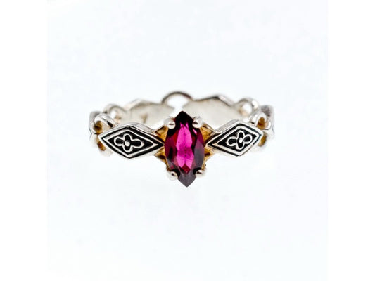 925 Sterling Silver Almandine Ring Size 7