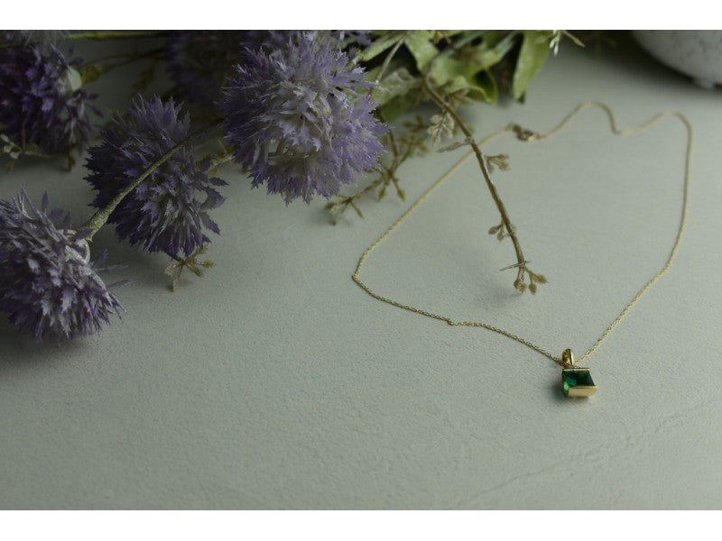 10K Yellow Gold Emerald & Diamonds Chain With Pendant