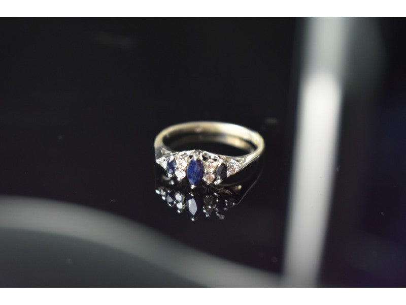 925 Sterling Silver Sapphire & CZ Ring Size 7