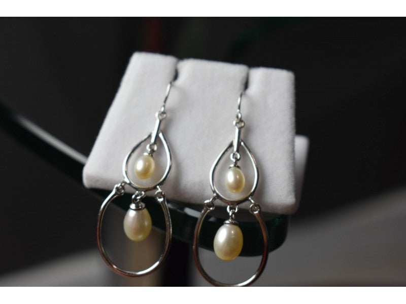 925 Sterling Silver Pearls Earrings