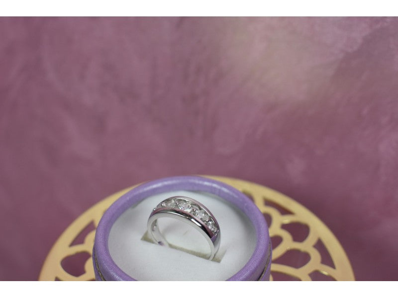925 Sterling Silver CZ Band Ring Size 9.75