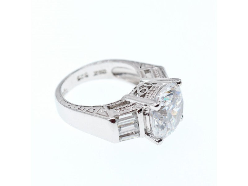 925 Sterling Silver CZ Ring Size 5.5