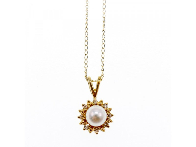 14K Yellow Gold Pearl & Diamonds Chain With Pendant