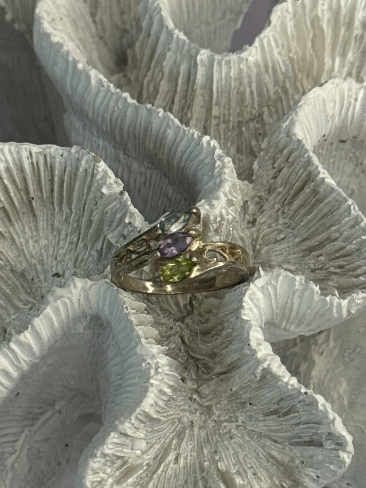 925 Sterling Silver Peridot, Amethyst & Topaz Ring Size 8