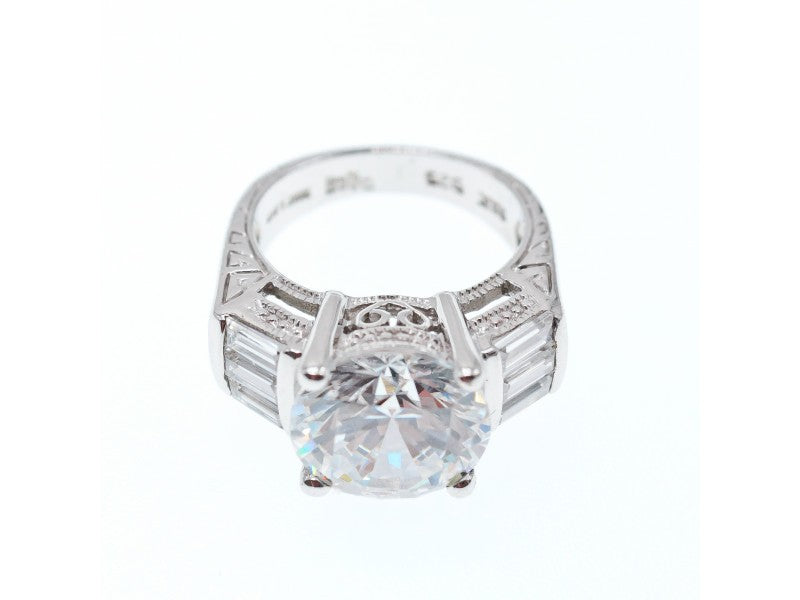 925 Sterling Silver CZ Ring Size 5.5