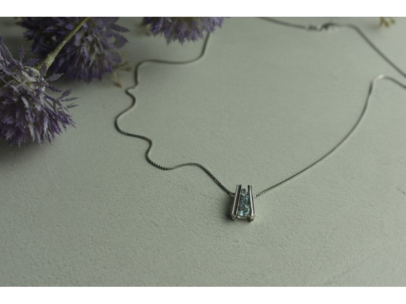 925 Sterling Silver Blue Spinel Chain With Pendant