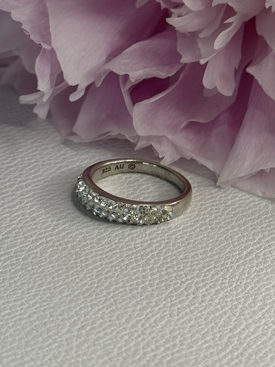 Classy 925 Sterling Silver CZ Ring Size 7.5