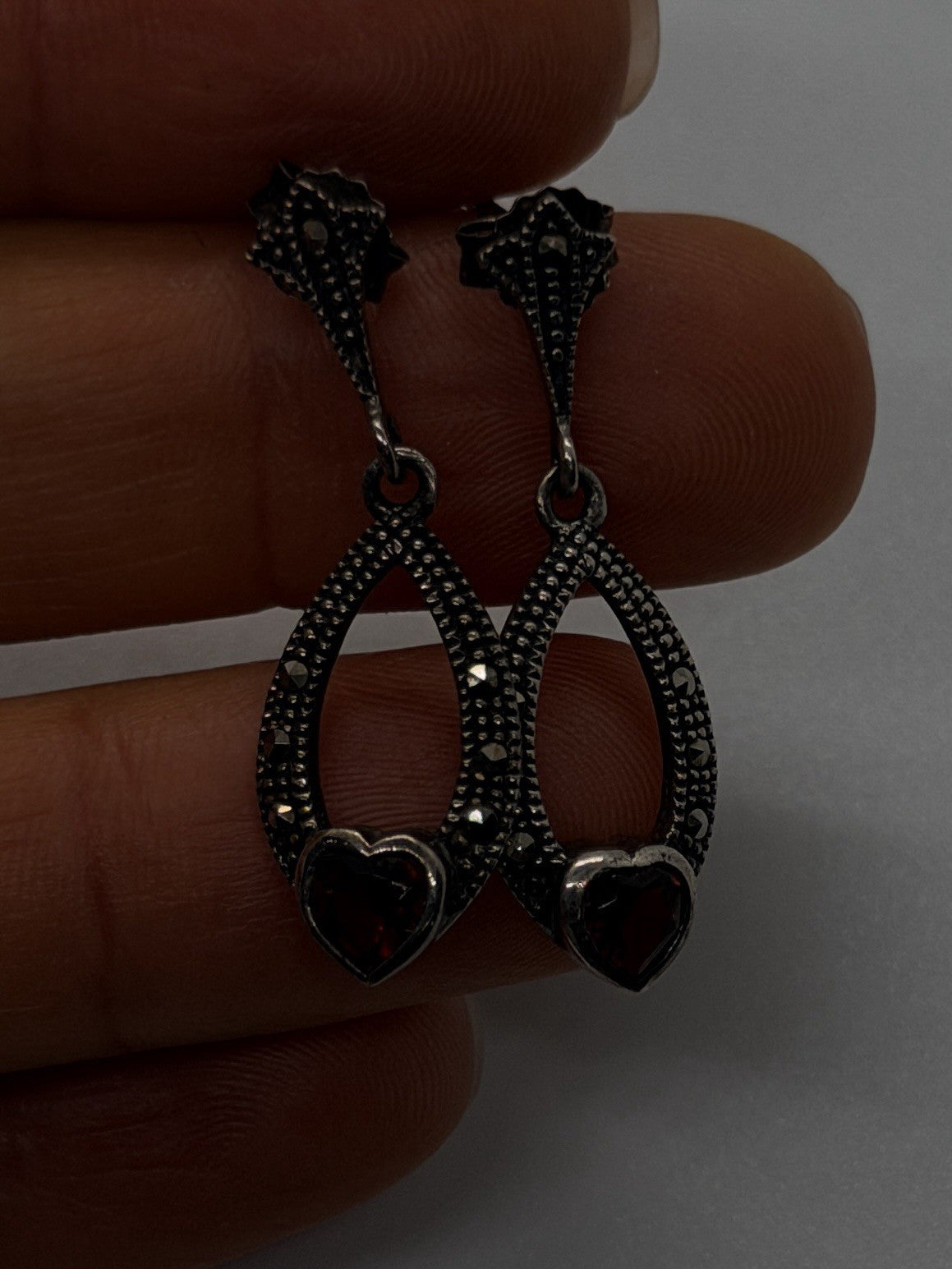 Vintage 925 Sterling Silver Garnet Heart & Marcasite Dangle Drop Earrings