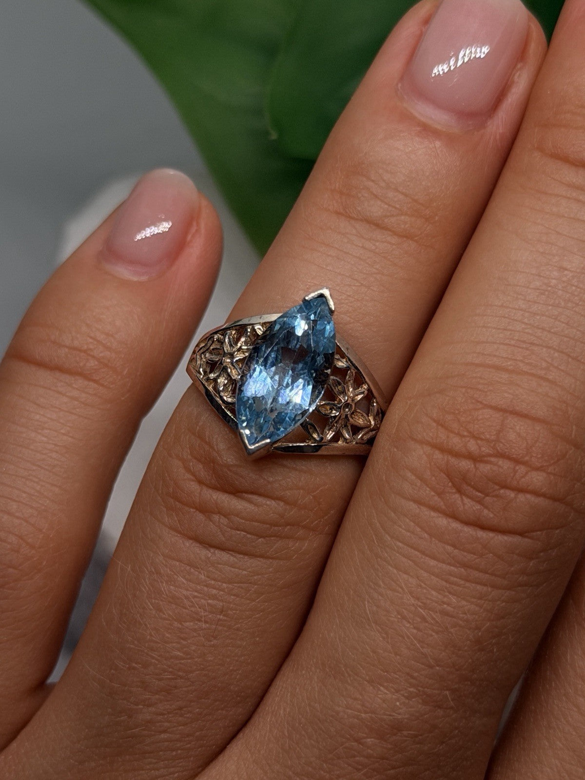 Flowers 925 Sterling Silver Blue Topaz Marquise Ring Size 6