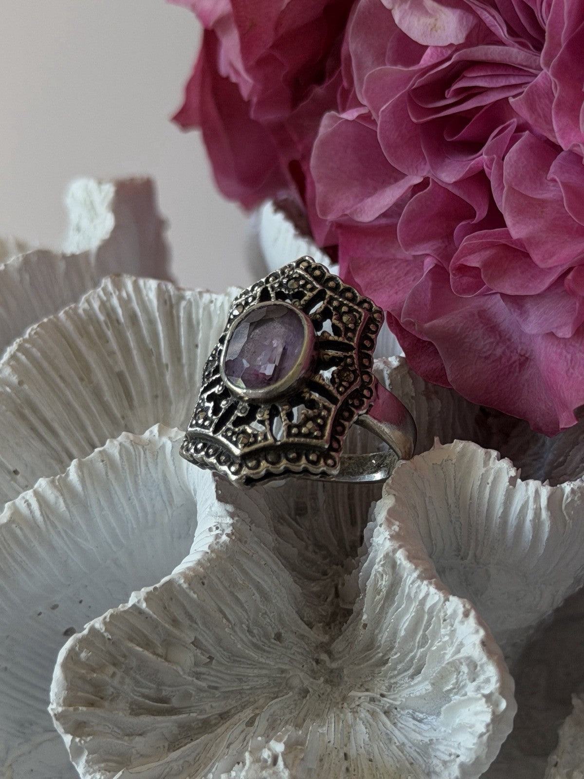 Vintage 925 Sterling Silver Amethyst & Marcasite Ring Size 8