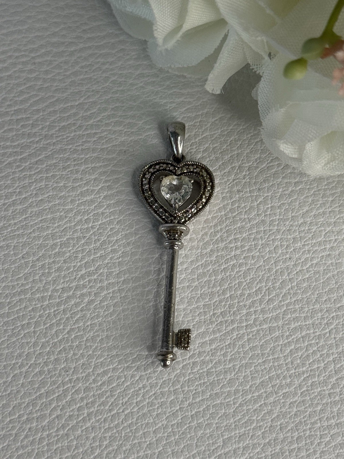 925 Sterling Silver Beryl Love Key Pendant Length 1.60 Inch
