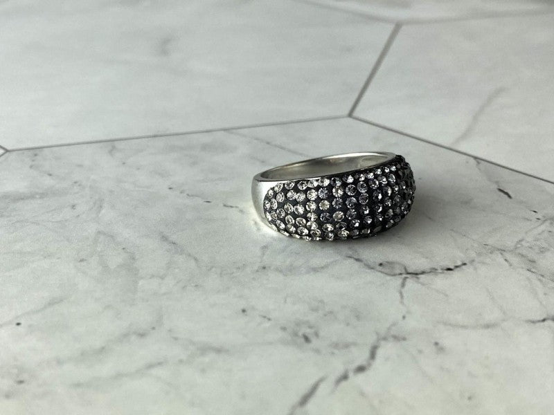 Beautiful 925 Sterling Silver CZ Ring Size 7