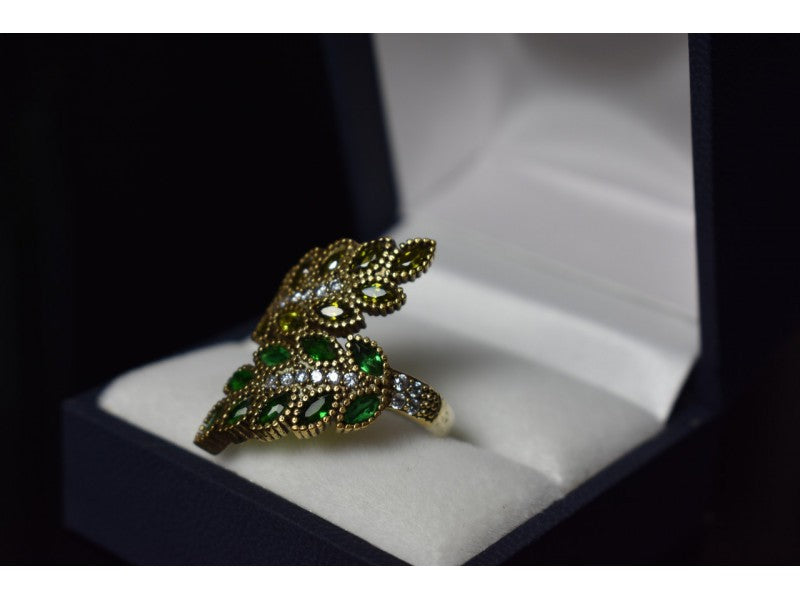 925 Sterling Silver With Gilding Green Alpanite & CZ Ring Size 8.5