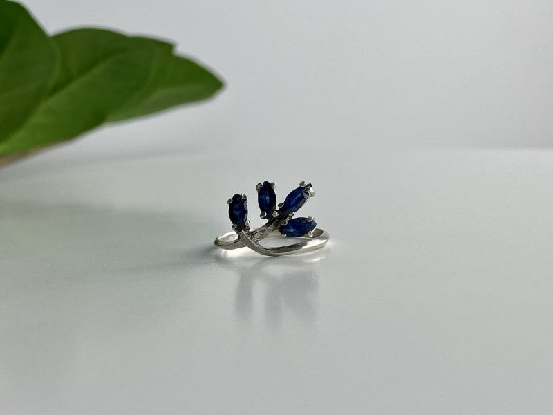 925 Sterling Silver Sapphires Ring Size 6.5