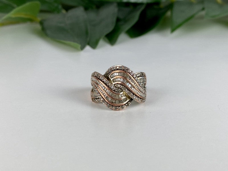 Beautiful Ring With CZ Size 7.5