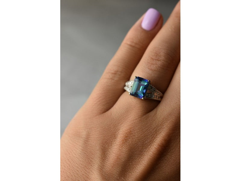 925 Sterling Silver Blue Spinel Ring Size 6.5