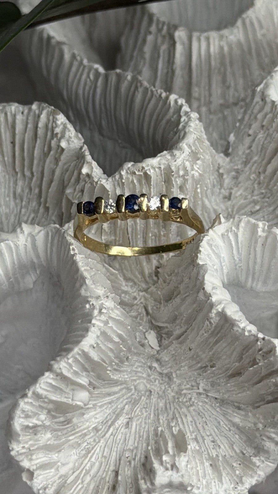 14K 585 Yellow Gold Sapphire 0.18 CTW & Diamond 0.10 CTW Ring Size 6
