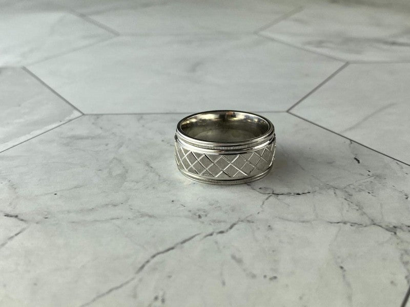925 Sterling Silver "Spinner" Ring Size 8.5