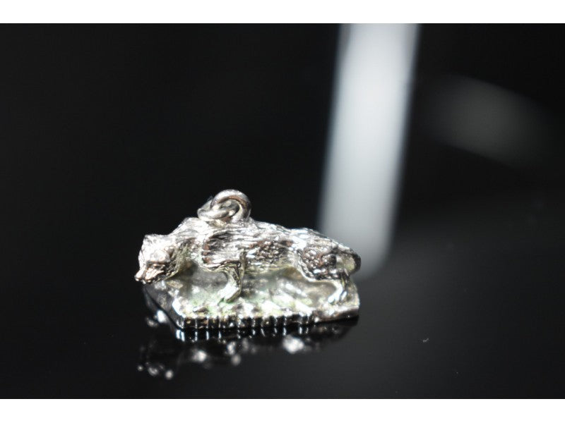 925 Sterling Silver Wolf Pendant