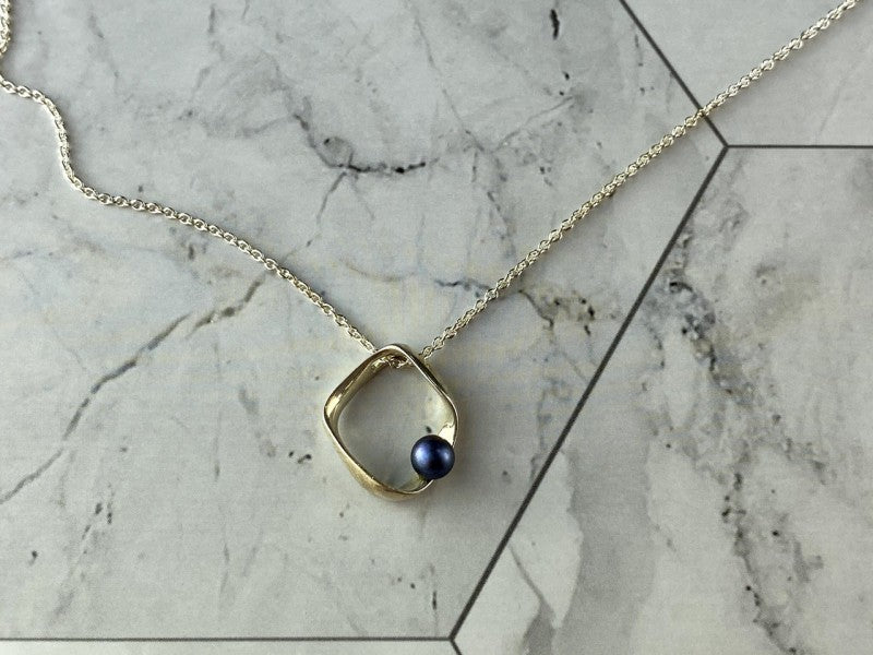 925 Sterling Silver Pearl Chain With Pendant Italy