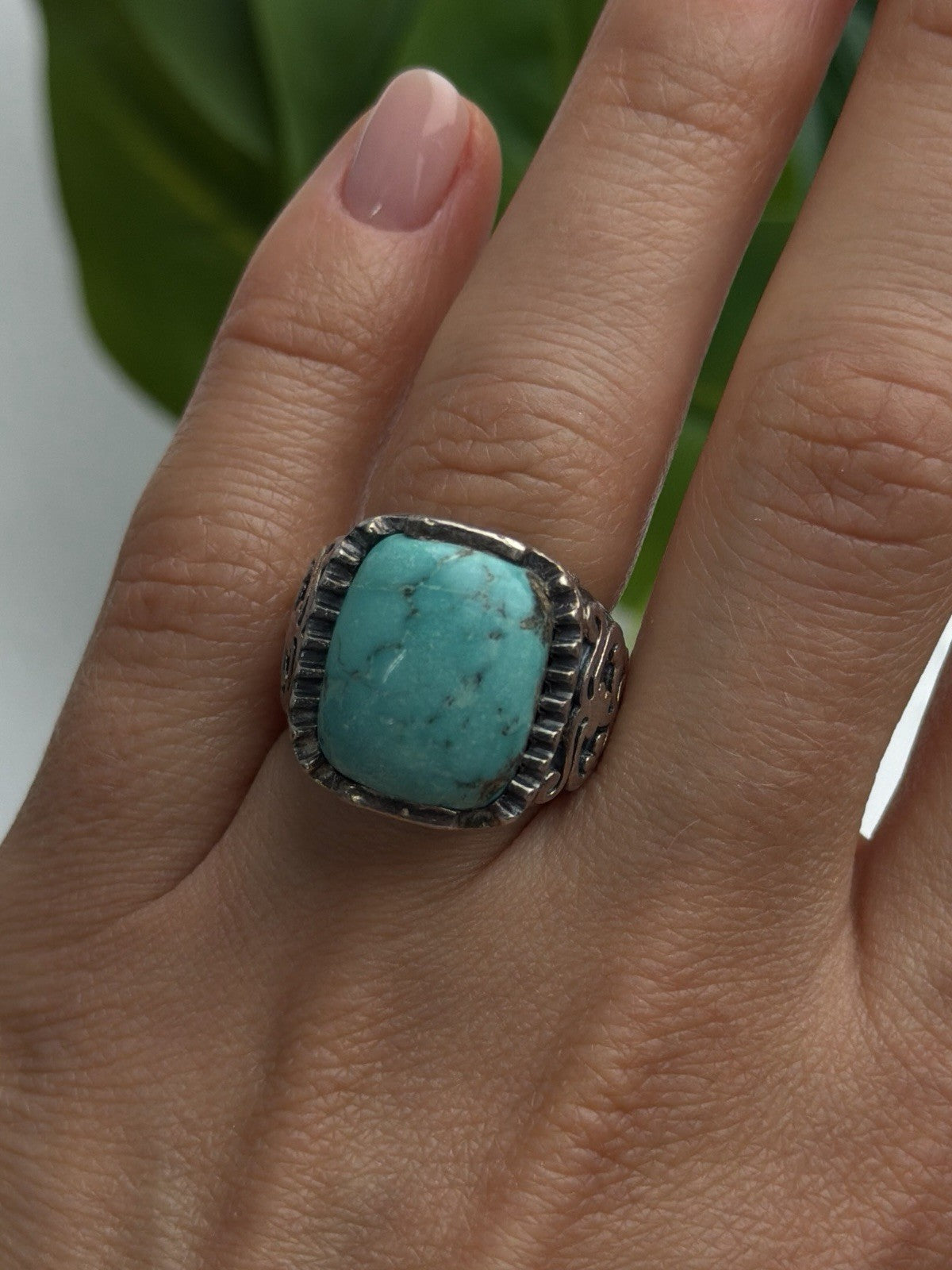 Artisan Style Vintage 925 Sterling Silver Turquoise Ring Size 5.5