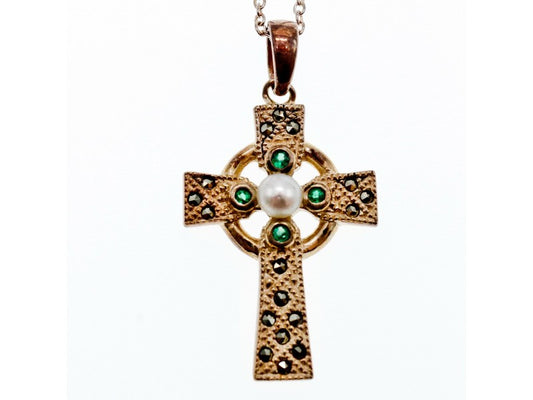 925 Sterling Silver Pearl, Emerald & Marcasites Chain with Cross