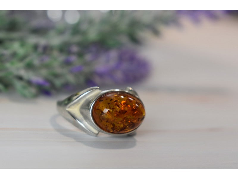 925 Sterling Silver Amber Ring Size 8.5