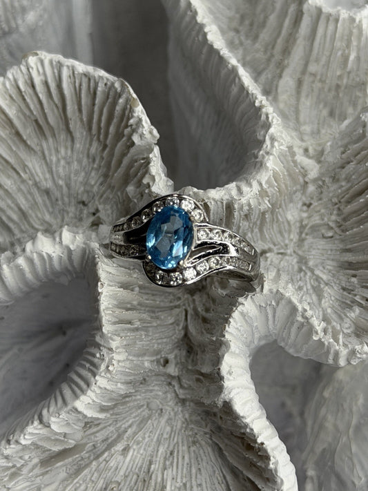 Shiny 925 Sterling Silver Topaz & Beryl Ring Size 7