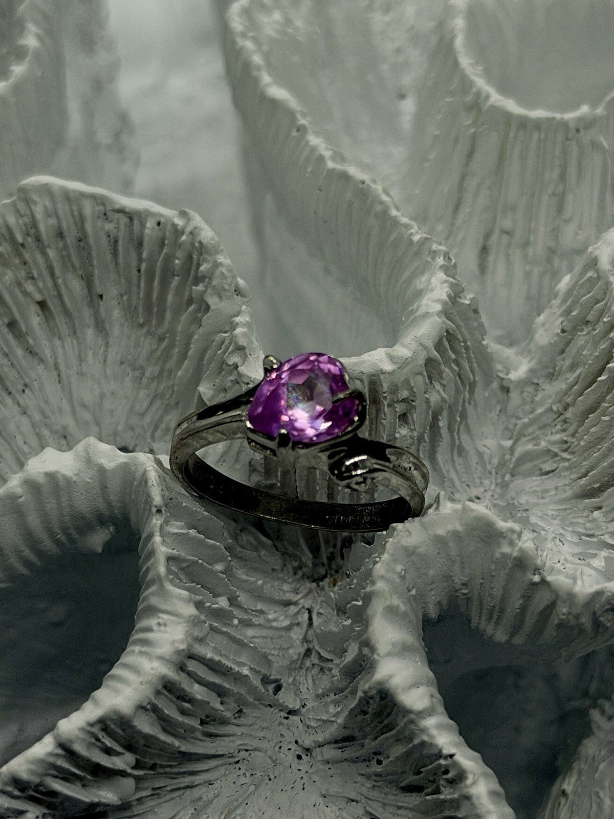 925 Sterling Silver Heart Shaped Pink Sapphire Ring Size 8