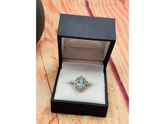 925 Sterling Silver Topaz Ring Size 7.5